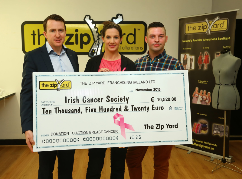 Read more about the article The Zip Yard hands over cheque for over €10,000 to The Irish Cancer Society